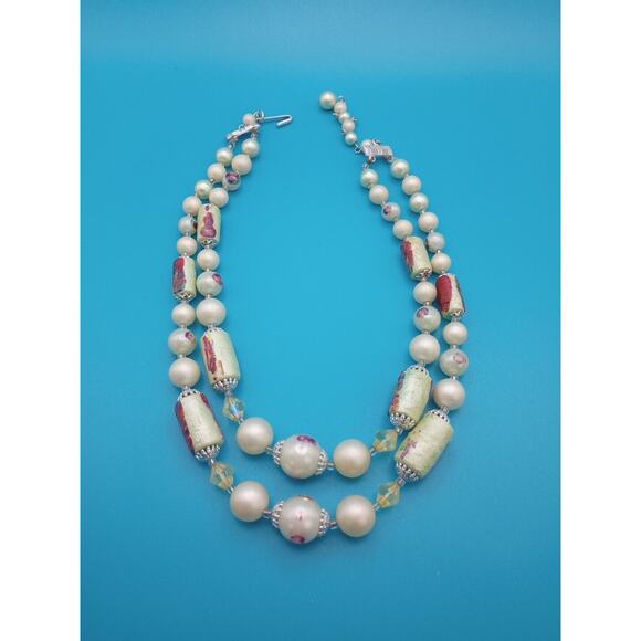 Vintage Double Strand Beaded Choker Necklace Green White Faux Pearl AB Japan - Picture 2 of 11